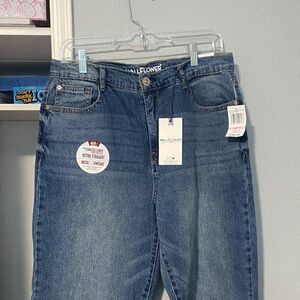 Wallflower Women's Straight Leg Denim Jeans in Blue Wash